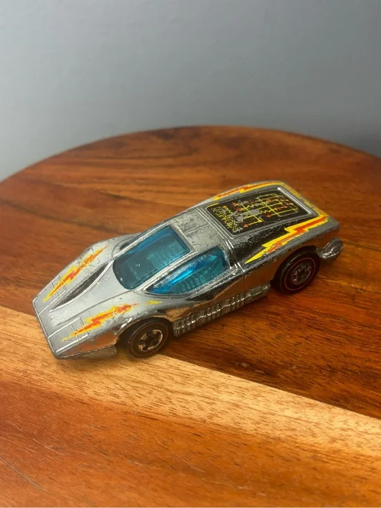Hot Wheels Large Charge Redline Car Hong Kong 1974 Flying Colors