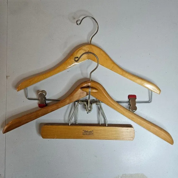 Vintage Setwell Wooden Hangers Set of 2 Suit Pant Skirt Clips Made in USA LS 19