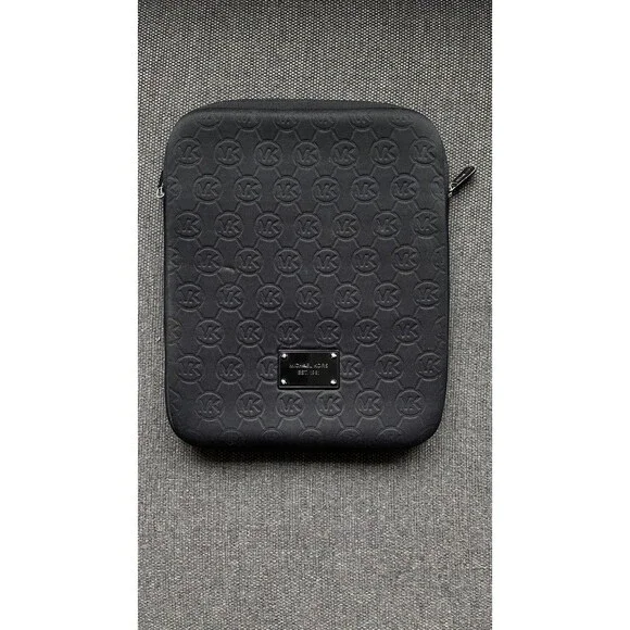 Michael Kors sleeve ipad or tablet