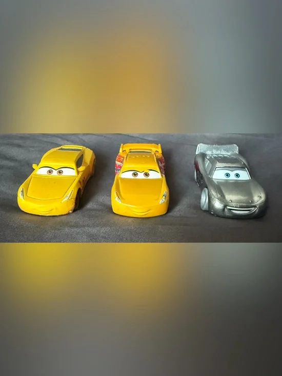 Disney Pixar Cars Diecast:Rust-Eze & mud Cruz Ramirez, 100th Anniversary McQueen