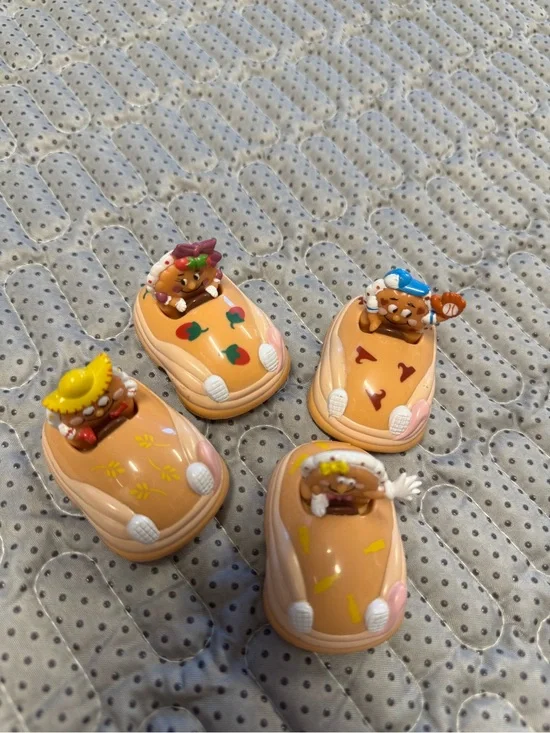 VTG 1993 Kids Novelty Toy Cars with Animal Drivers - Beige