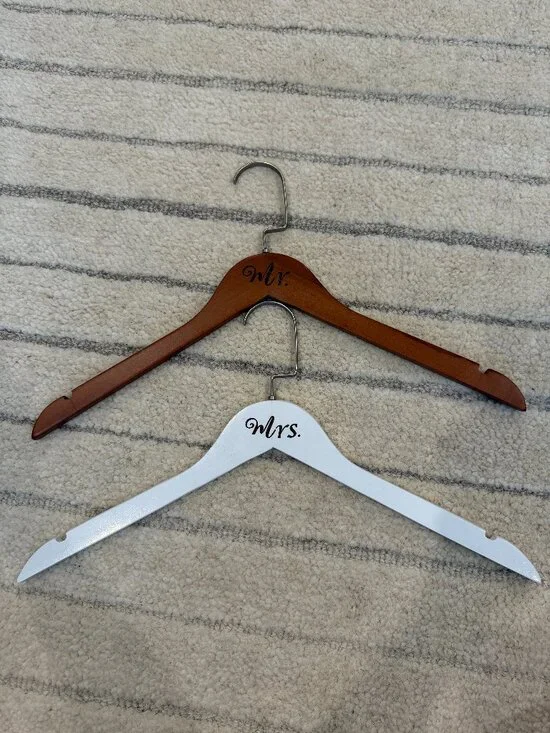 Mr & Mrs Hangers
