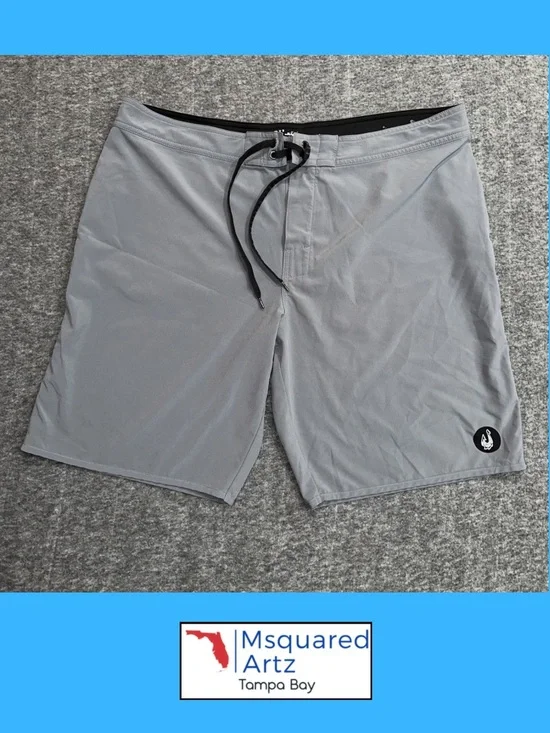 Māori Hook Gray Board Shorts Surf Swim Hybrid Men's XL 38 Performance