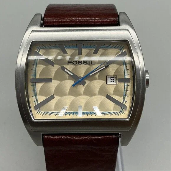 Fossil JR-8118 Mens Watch 41mm Champagne Dial Leather Date Tonneau New Battery