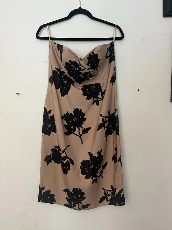 Michael Kors (Camel and Black) Flower Print Strapless Dress