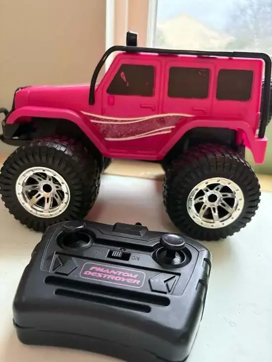 Sharper Image Pink Trail Pixie RC Phantom Destroyer All-Terrain Vehicle