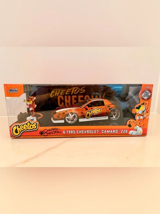New 2026 JADA 1:24 CHEETOS Chester Cheetah & 1985 Chevrolet Camaro Z28 Die Cast