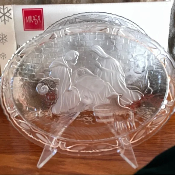 Christmas Nativity Mikasa Rejoice Plaque w/ Display Stand Original Box & Bag