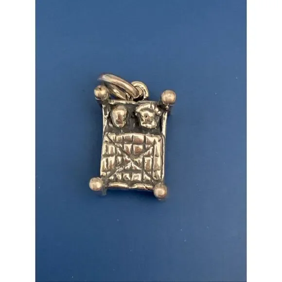.925 Bed Furniture Sterling Silver Jewelry Charm #household #bed