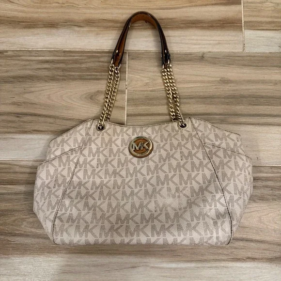 Michael Kors Jet Set Signature Logo Chain Shoulder Bag Tote Cream‎ Gold