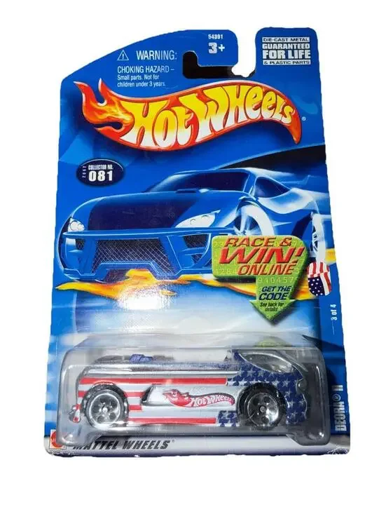 Mattel 2002 Hot Wheels Deora II Surf Boards on top #081