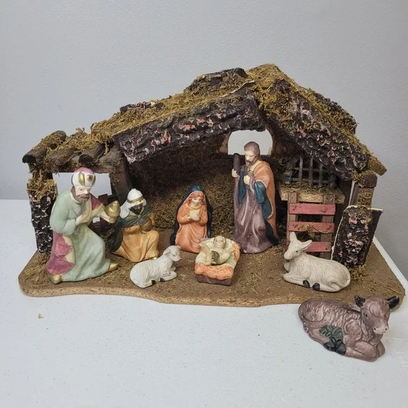 Ceramic Nativity‎ Wooden Moss Manger Religious Scene Handmade Vintage Mixed Race