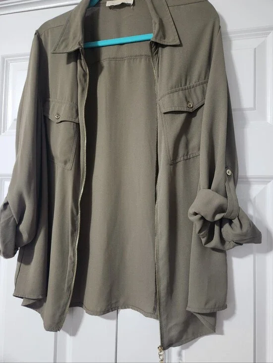 Classy Green Zip Up Blouse