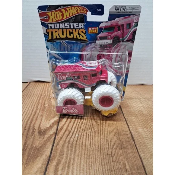 2023 Hot Wheels Freestyle Wreckers  Series Monster Trucks BARBIE ULTIMATE CAMPER