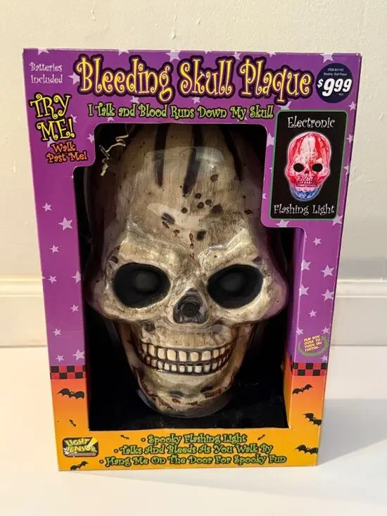 💀 Vintage Bleeding Skull Electronic Halloween Decor Light Sound Playtronix NIB