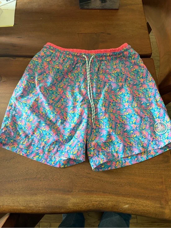chubbies Pink and Blue Floral Swim Shorts