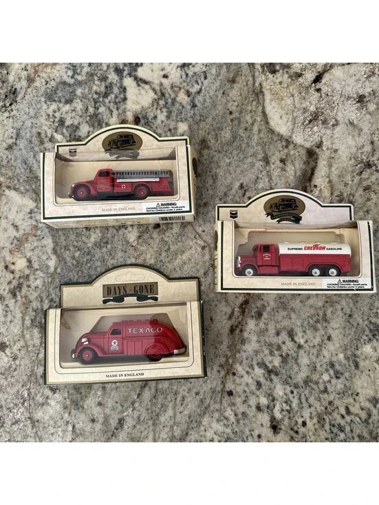 Chevron Commemorative Model Metal Cars Trucks Vintage England Lot Of 3