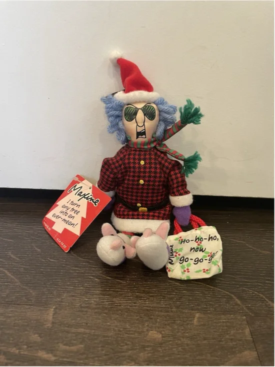 Hallmark Maxine Plush Holiday Doll Bunny Slippers Santa 8