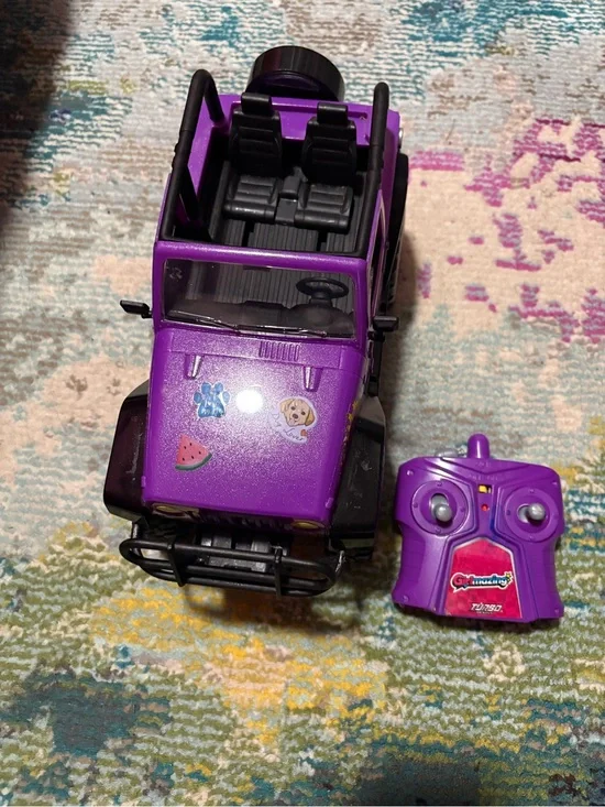 Girlmazing Remote Control Purple Jeep Toy