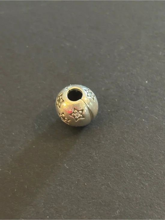 Pandora Twinkle Twinkle Star Lock Charm