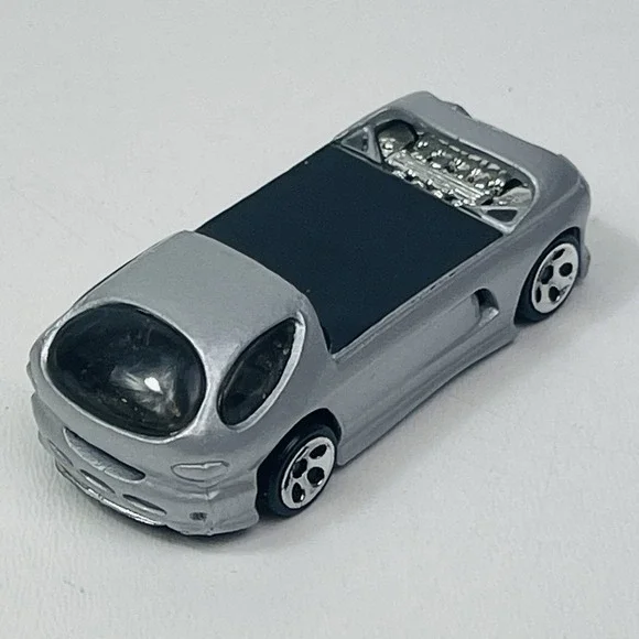Hot Wheels Deora II 2000 First Editions Series Vintage Diecast Toy Car Surf
