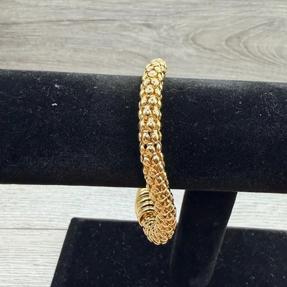 Elegant Gold Tone Beaded‎ Bracelet