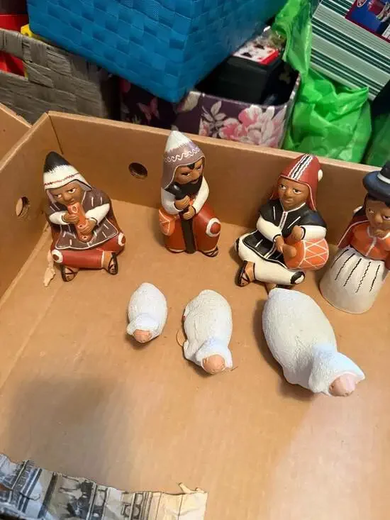 Handmade Peruvian Folk Art Ceramic Nativity Scene Figurine Set