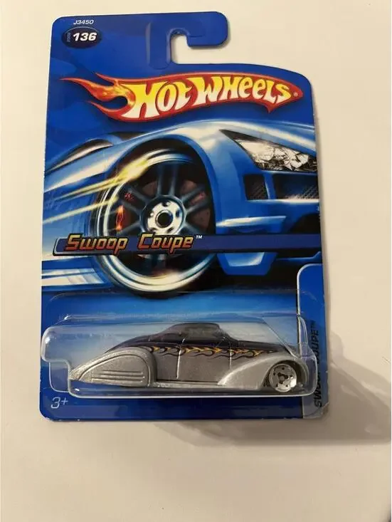 Hot Wheels Purple Silver Flames Swoop Coupe 2006 #136