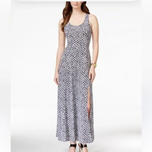 Michael Kors Elegant Black and White Sleeveless Dress