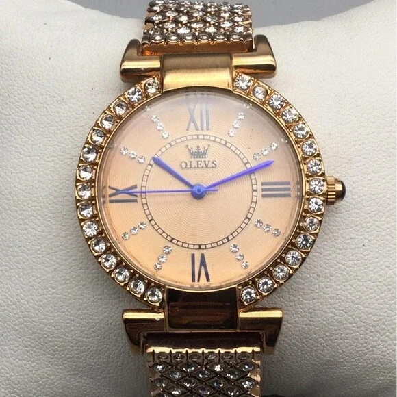 OLEVS Womens Watch 34mm Gold Tone Crystals Bracelet Champagne New Battery