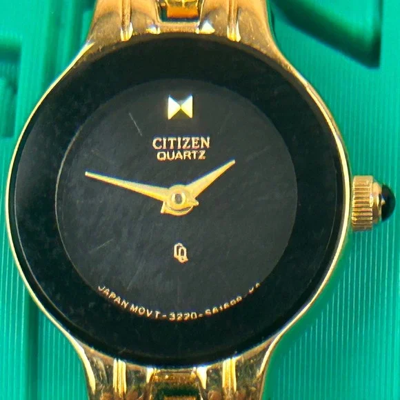 Citizen Quartz Womens Gold Tone Black Dial Dress Watch 3220-S61588 Japan Movt‎
