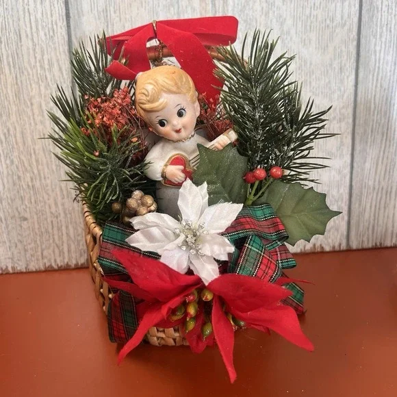 Vintage Kitschy Christmas Lefton boy‎ heart guitar 60's poinsettia greenery