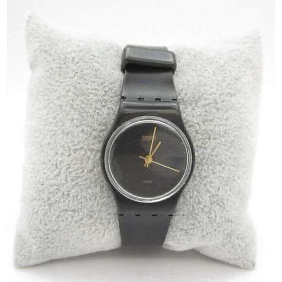 Vtg Women Swatch  Quartz WR Analog 25mm Dial Round Watch (G706) 