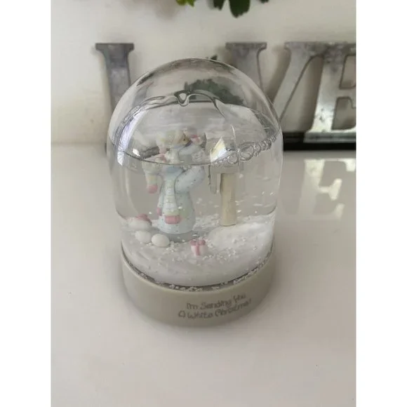 Vintage 1986 Precious Moments I'm Sending You a‎ White Christmas Snow Globe EUC