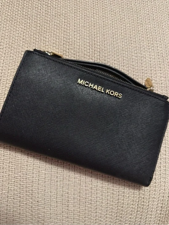Michael Kors Black Saffiano Leather Zip Card Wallet with Gold Logo