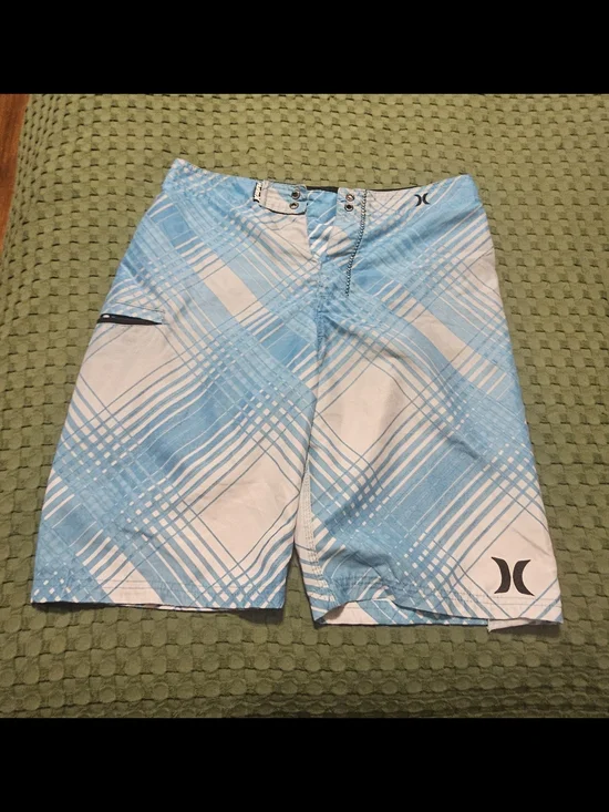 Hurley Men’s Light Blue and White Plaid Board Shorts