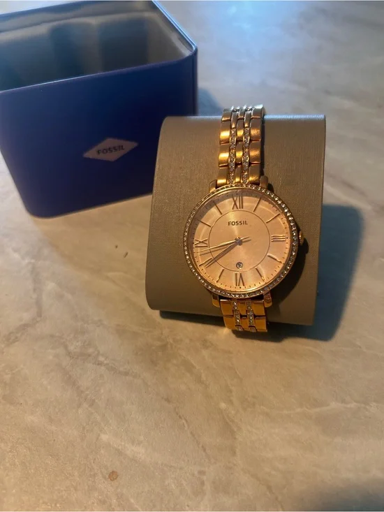 Fossil Women's Rose Gold-Tone Crystal Accent Bracelet Watch