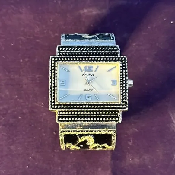 Geneva Women's Vintage Cuff Watch Black SW 147 Floral Band Quartz Retro Style
