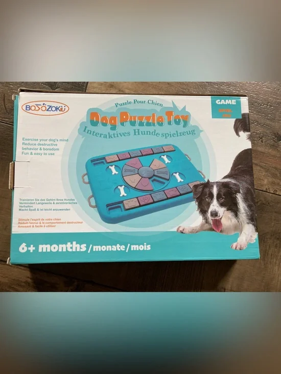 BoJzoku Dog Puzzle Toy - Teal with Purple & Gray Accents