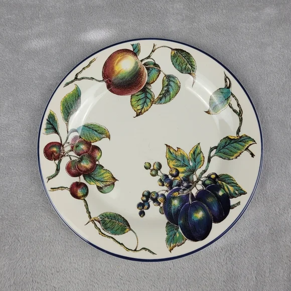 Pier 1 England MACINTOSH Dinner Plate 10
