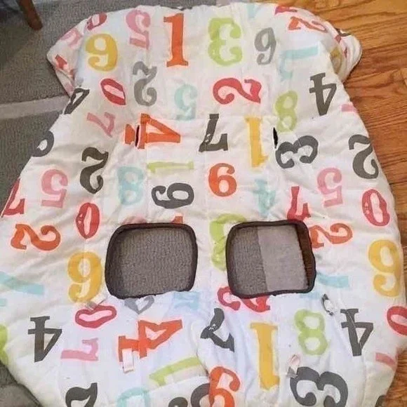 Alphabet‎ highchair cart cover