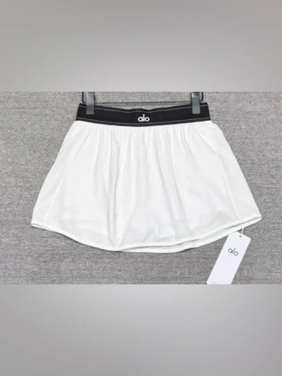 ALO Yoga White Circle Skirt with Black Waistband
