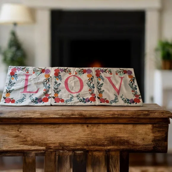 Floral LOVE‎ Decorative Pillows