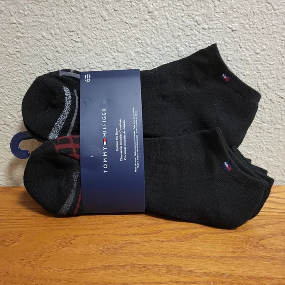 NWT Tommy Hilfiger 6 Pairs Black Cushion Now Show Socks Men's One Size