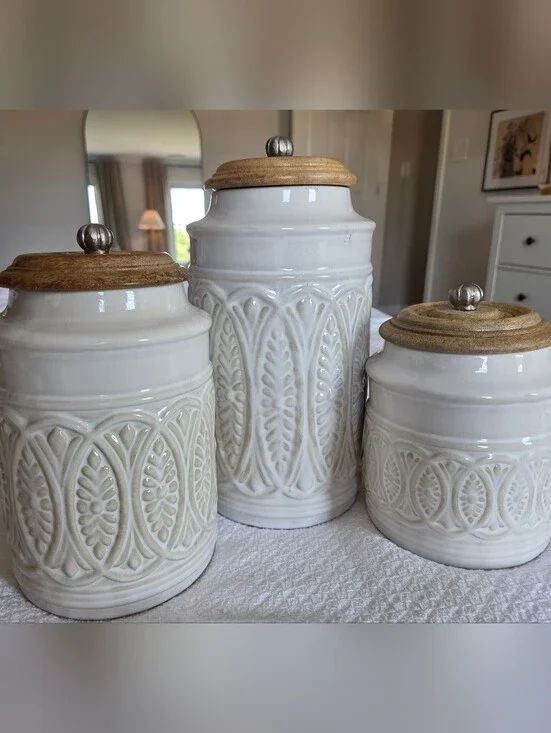 Set of Canisters