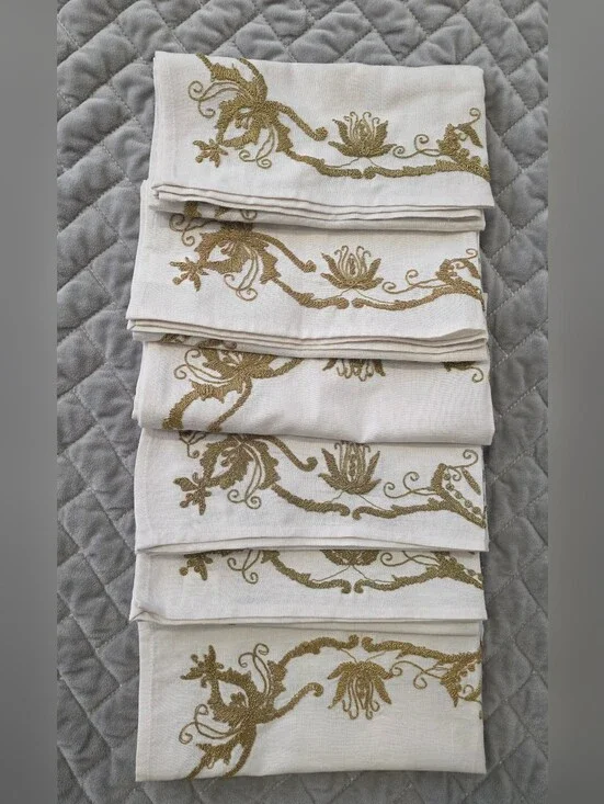 6pc Pier 1 Imports Dinner Napkins W/ Intricate Gold Floral Border Embroidery