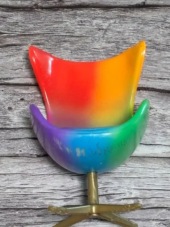 Rainbow High Doll House Rainbow Lounge Chair Furniture MGA 2021 Fits 12