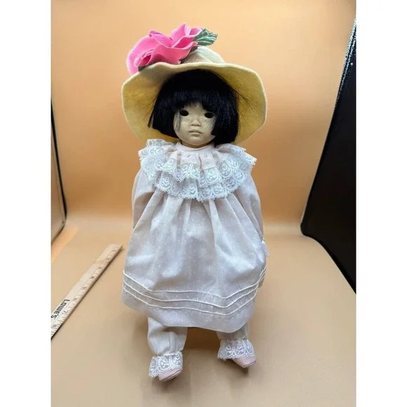 Vintage‎ 1984 Ling Ling Doll By Pauline Inc She's So Beautiful Collectible Asian