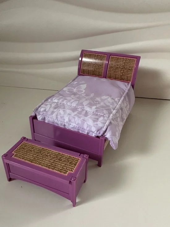 Fisher-Price Loving Family Purple Bed Blanket Chest Bedroom Furniture Dollhouse
