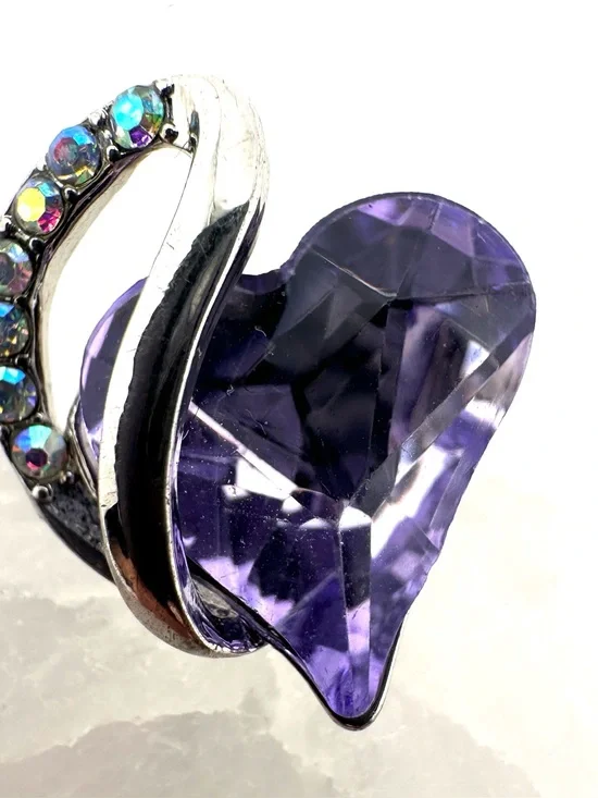 Infinity Heart purple pendant